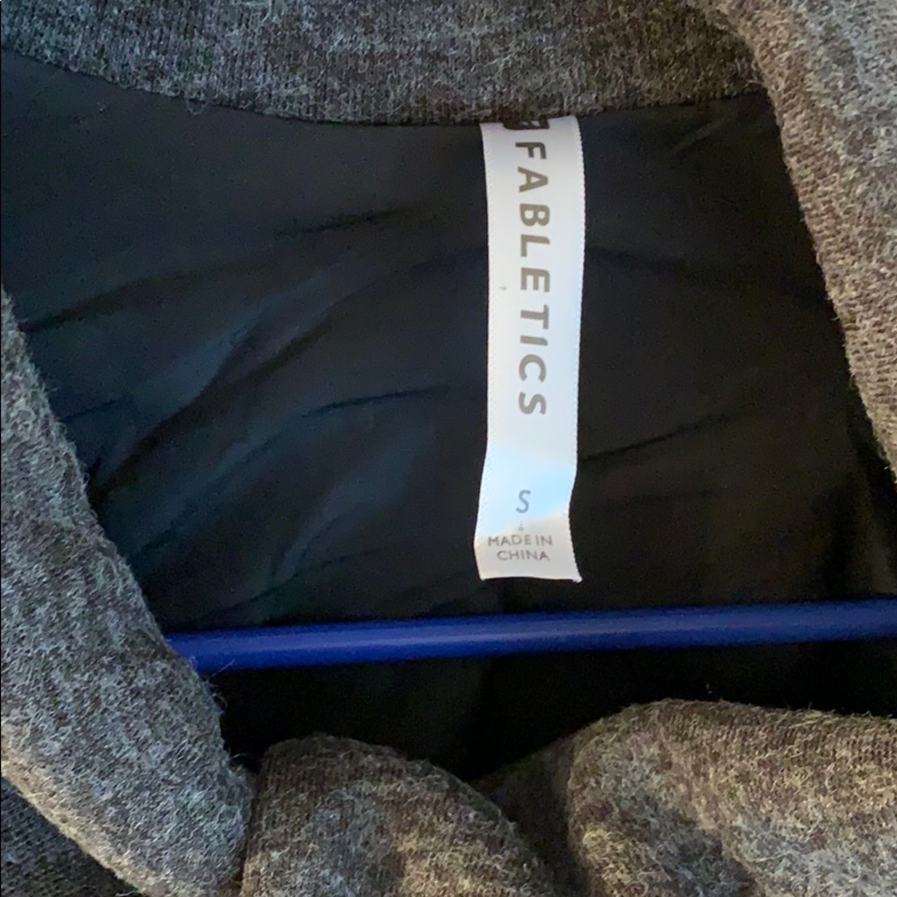 Fabletics jacket. - Picture 2 of 3